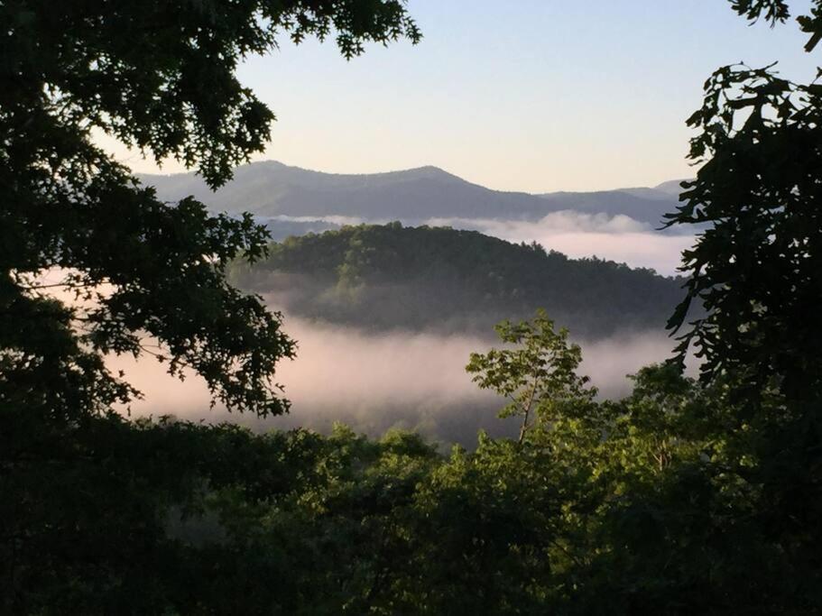 Red Rooster Family Cabin W/Hot Tub+Fire Pit+View Franklin Εξωτερικό φωτογραφία