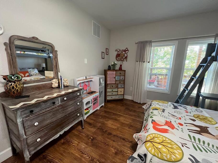 Red Rooster Family Cabin W/Hot Tub+Fire Pit+View Franklin Εξωτερικό φωτογραφία